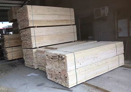 日照旺源木材加工廠 專業(yè)供應(yīng)輻射松建筑木方與優(yōu)質(zhì)建筑木方